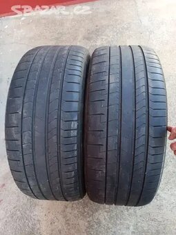 Prodám 2x letní 275/40R22 Pirelli - 4