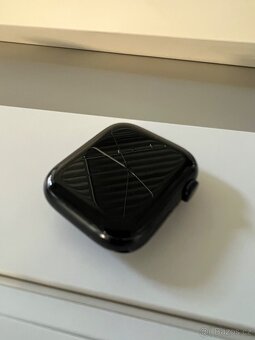Apple Watch 7 45mm GPS - 4