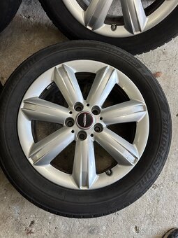 Prodám použitou zimní sadu Mini Cooper works 205/60/17 - 4