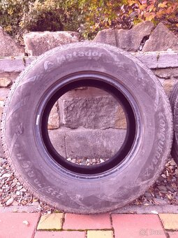 Pneu 235/70R16 106T - 4