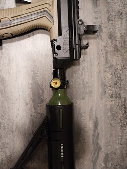 NOVÝ - MCS snížené vzduchové vedení do pažby pro Emek EMF100 - 4