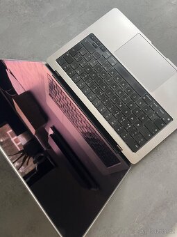 MacBook Pro 14" M2 Pro / 32 GB RAM / 512 GB SSD - 4