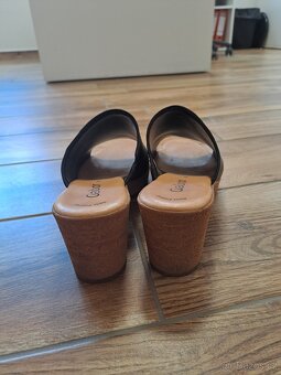 dámské kožené pantofle Gabor, vel. 43 (9) - 4