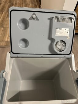 Prodej autolednicka s termoelektrickým chladicim boxem - 4