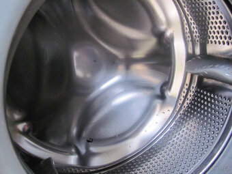 ÚZKÁ PRAČKA AEG - 6kg - - A++ - 4