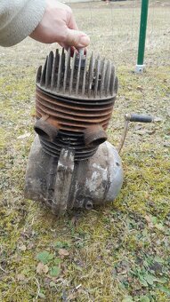 Motor asi Jawa 125 - 4