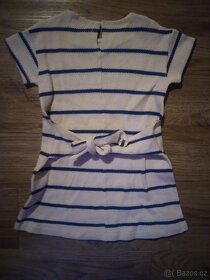 Tričko, kalhoty, saty, mikina, sukynka..holčička, 5 let - 4