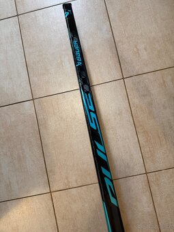 Hokejka Bauer Pulse, JR, levá  P92, Flex 40 - 4