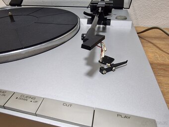 Gramofon Yamaha P-500 - 4