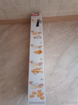Váleček s nastavitelnou tloušťkou. Tescoma Delicia - 4