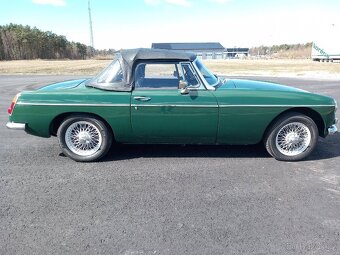 MGB BMC 1800; 1966 - 4