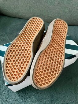Vans - 4
