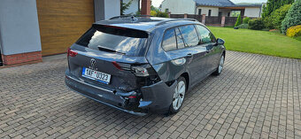 Volkswagen Golf 1.5 eTSI - 11/2024 - 11700km - DPH - 4