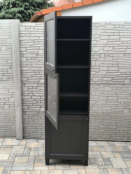 Prodám knihovnu IKEA Besta - 4