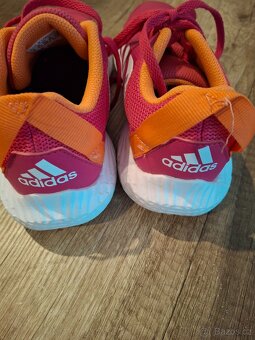 Adidas vel.35 - 4