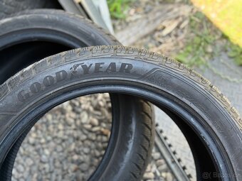 235/45/18 - Goodyear zimní pár pneu - 4