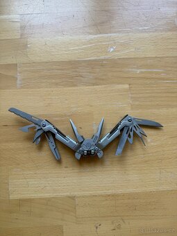 Prodám nože Sog, Victorinox, Leatherman a příslušenství - 4