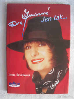 Knihy,Mick Jagger,BEATLES, DOORS,knížka Eva Jurinová - 4