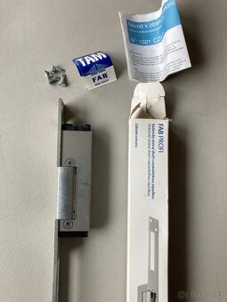 Prodám elektrický otvírač  Fab Solid 514 AssaAbloy - 4