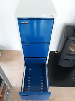 Kovová kartotéka - 4