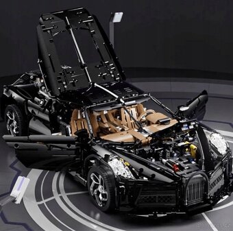 Mold King RC Bugatti La Voiture 4800kusu stavebnice - 4
