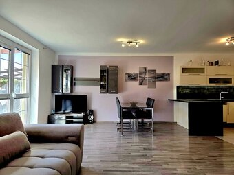 Prodej RD 6+kk 213 m2, na pozemku 287 m2 - 4