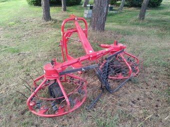 Vicon Haybob 300 - univerzální obraceč a shrnovač sena - 4