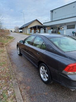 Volvo S60 2.4t - 4