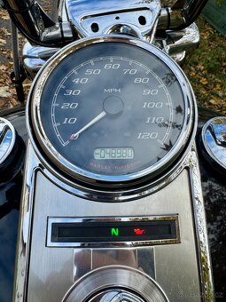 Harley Davidson Road King - 4