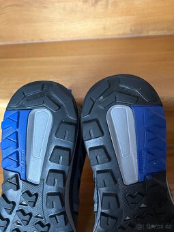 Adidas Terrex 44 - 4