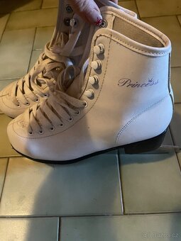 Dámské lední brusle 37 - 4