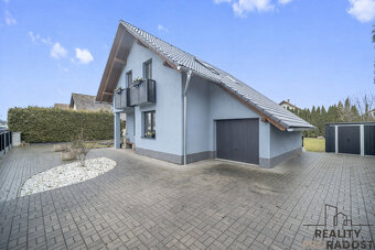 Prodej domu - Hrochův Týnec - 4