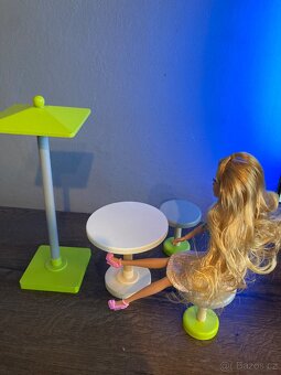 Barbie nábytek  pro panenky. - 4