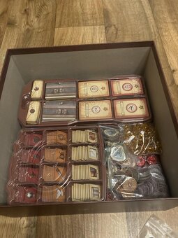 Trickerion Bundle Edition + kovové mince - 4