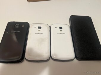 Telefony Samsung a powerbanka - 4
