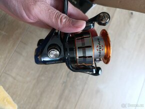 Sakura naviják Widias 5008 FD NOVÝ v krabičce - 4