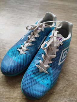 Chlapecké sálové boty Umbro, velikost 36 - 4