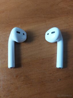 AirPods - 4