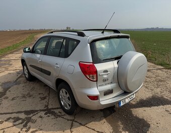 Toyota Rav4 2.2 D-4D 4x4 - 4