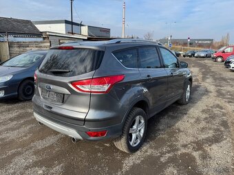 Ford Kuga 4x4 - 4