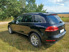 VW Touareg 7P 3.0TDI V6 - navi, tažné, pano, webasto - 4