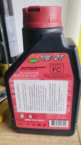 2-taktni oleje Motul, Total, Agip do skutru, moto - 4