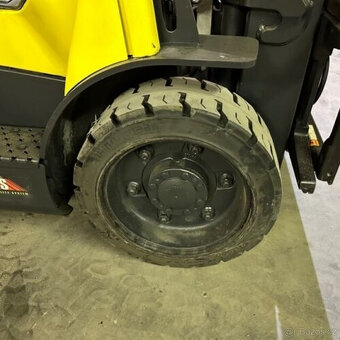 2017 Hyster S55FTS 5500lbs Použitý plynový vysokozdvižný voz - 4