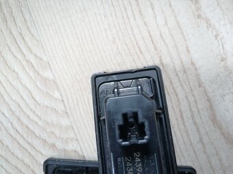 VW AUDI SEAT ŠKODA osvětlení SPZ RZ 5NA943021 - 4