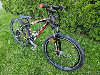 Menší 26" horské hliníkové kolo KELLYS, rám 15,5" - 4