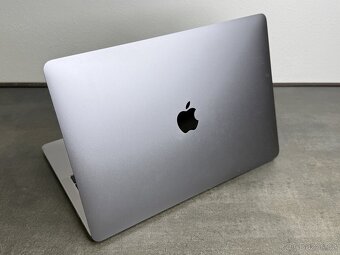 MacBook Pro 13'' 2018 / i5 / 8GB / 512GB SSD / Space Gray - 4