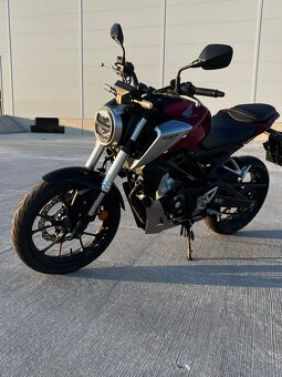 Honda CB125R - 4