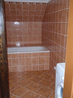 Pronajmu samostatný pokoj v RD Královice - 4