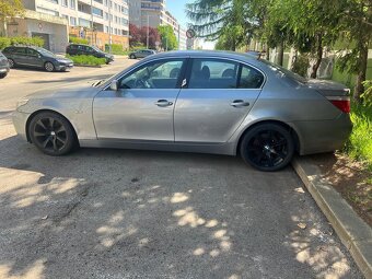 BMW - 4