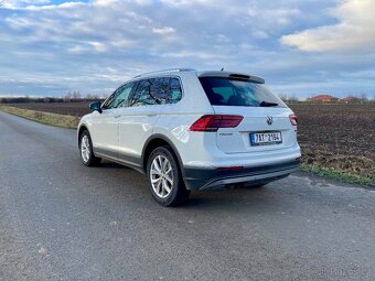 Volkswagen Tiguan 2.0TDi 110kW Highline 2019 4x4 DSG Virtual - 4